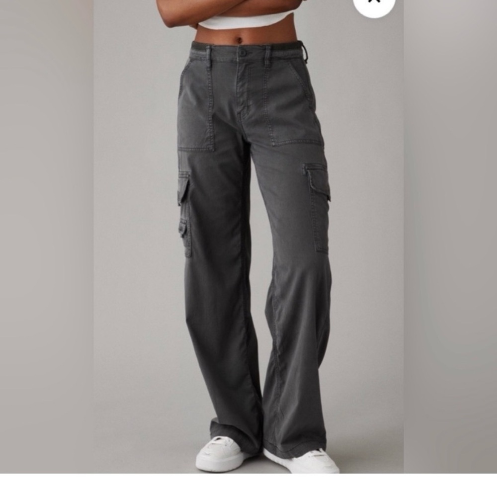 American Eagle Dreamy Drape Stretch Cargo Super High Wasted Baggy Wide Leg Grey